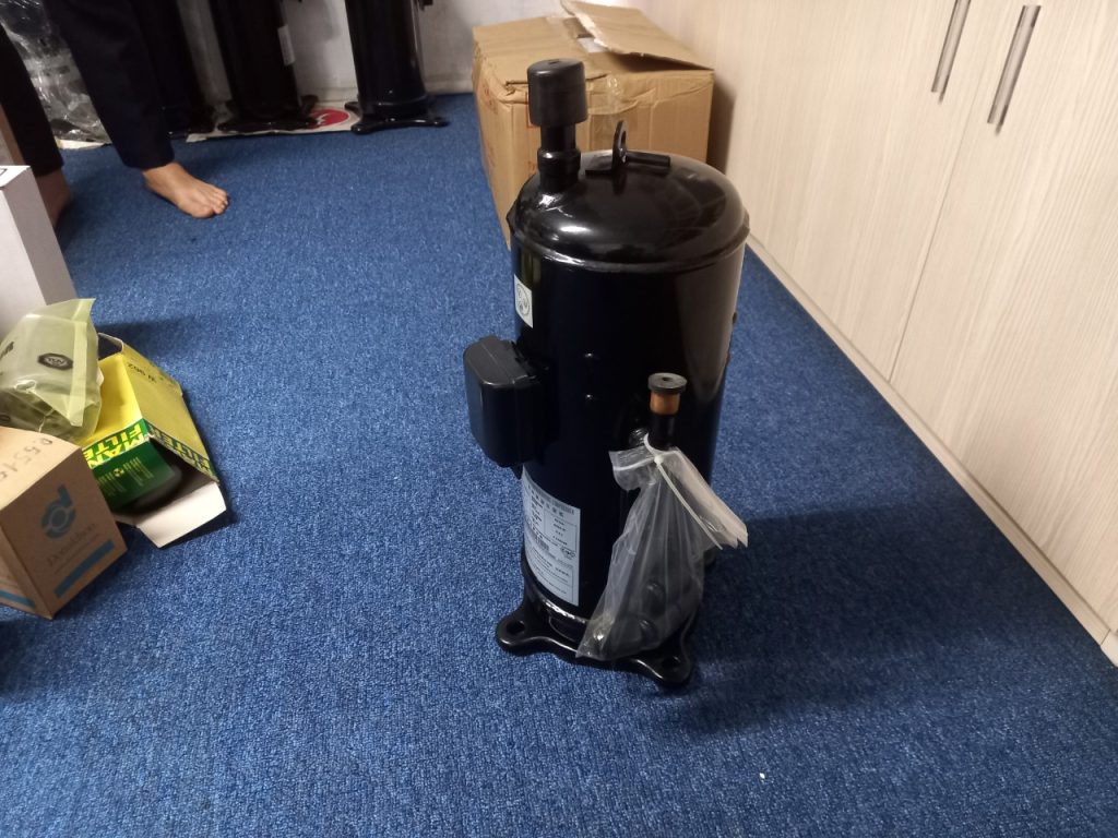 Máy nén biến tần ( inverter ) hitachi sử dụng cho điều hoà trung tâm VRF, Trane, Media, York, Nagakawa