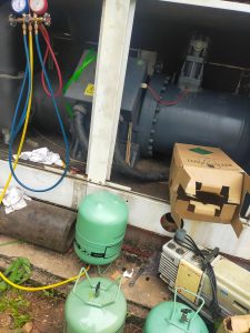 sua-chiller-tai-bac-giang